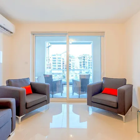 Bnbnova - Seafront 2br 2ba With Terrace *