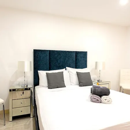 公寓 Bnbnova - Seafront 2br 2ba With Terrace